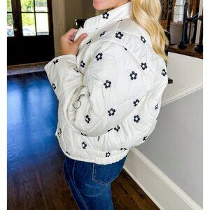 Lovelo Womens White Quilted Floral Puffer Jacket Large